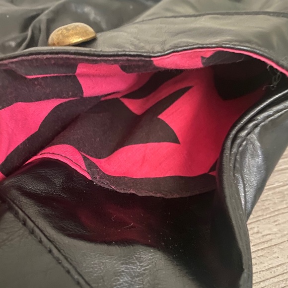 O’Neill Black Shoulder Bag - Picture 6 of 9